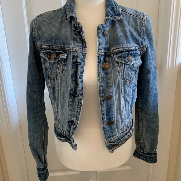 American Eagle Outfitters Jackets & Blazers - American eagle denim jacket